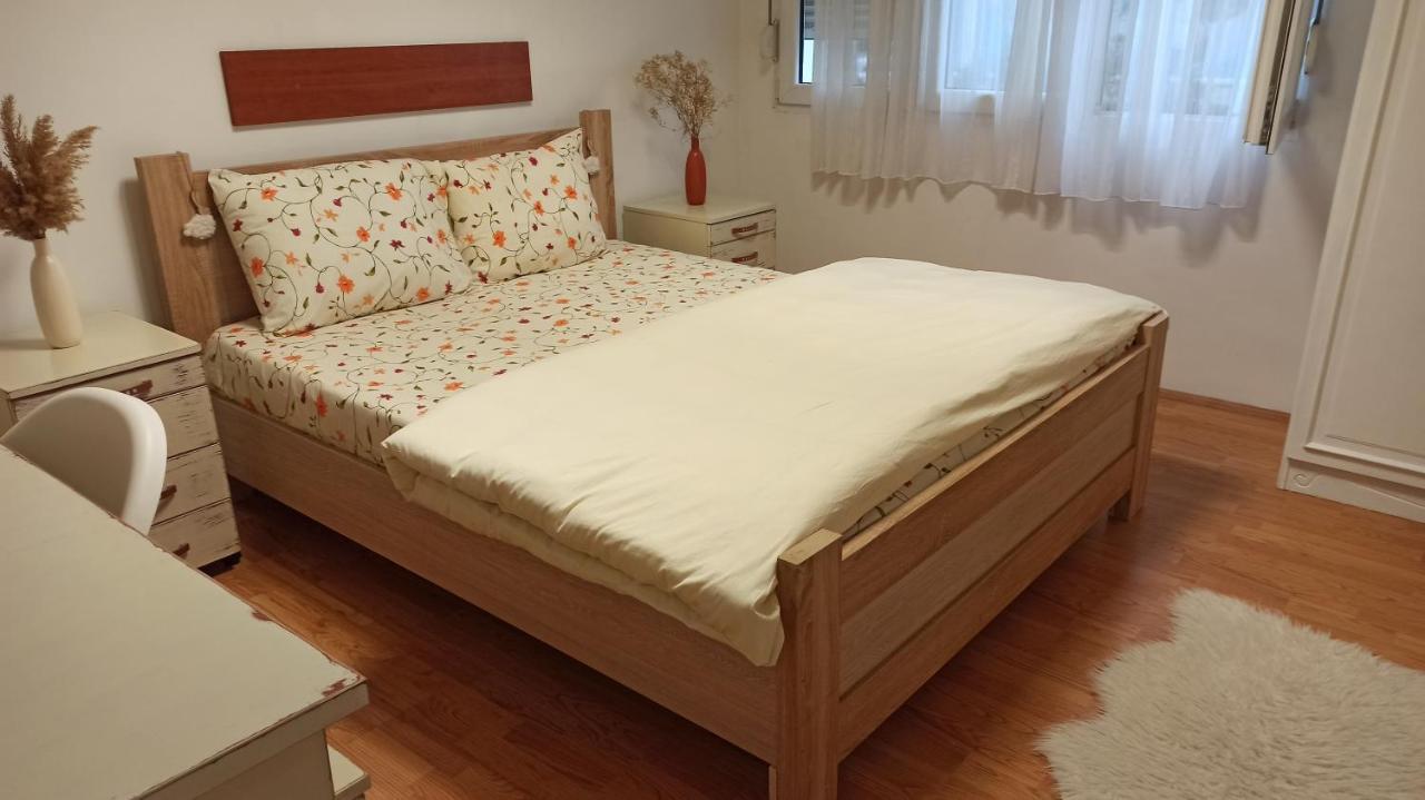Martha'S Place - Preko Morace Podgorica Bagian luar foto